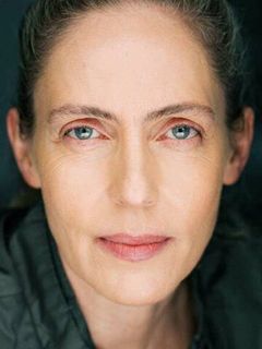 Кристин Бекер