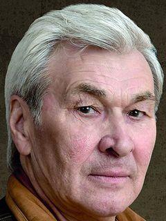 Владимир Артемов