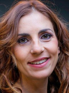 Элиза Аморузо