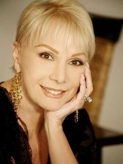 Марта Пиканес