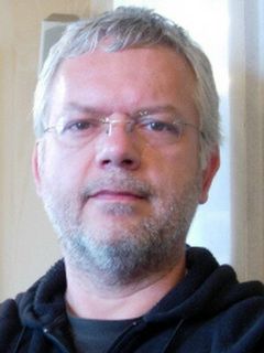 Расит Челикезер