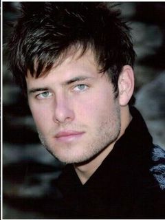 Мэтт Харвэлл