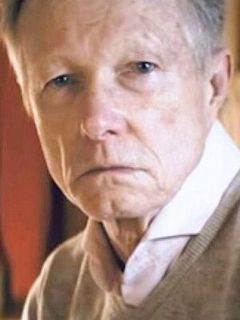 Дориан Уолкер