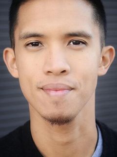 Кларо Де Лос Рейс