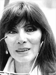 Моника Мигель