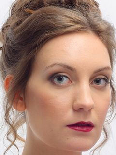 Александра Остроухова