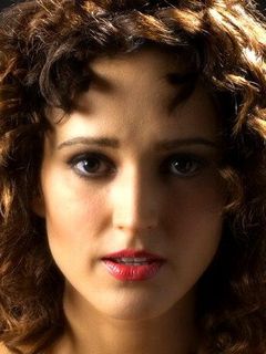 Элизабет Лэйзо