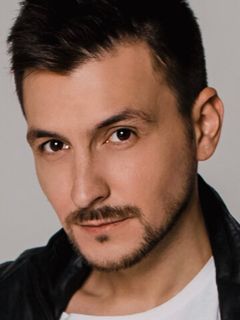 Дмитрий Тихонов