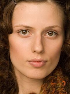 Елена Ташаева