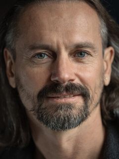 Вячеслав Росс