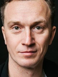 Денис Старков