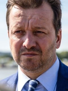 Матиас Серку