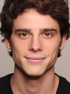 Оскар Синела