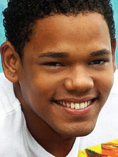 Мишель Гомес