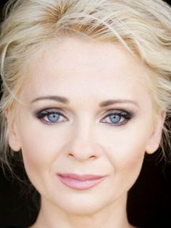 Елена Стейко