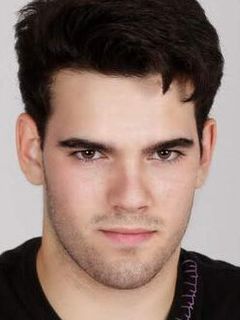 Дэниэл Авилес