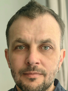 Игорь Минаков