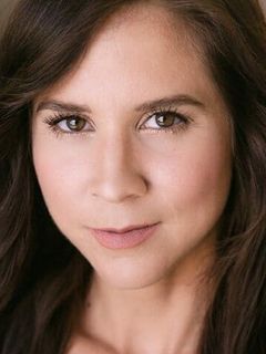 Ясмин Канли