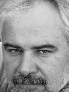 Евгений Иванов