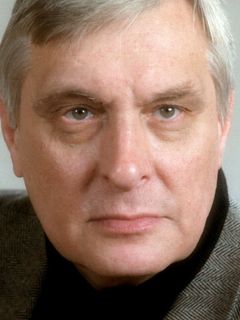 Олег Басилашвили