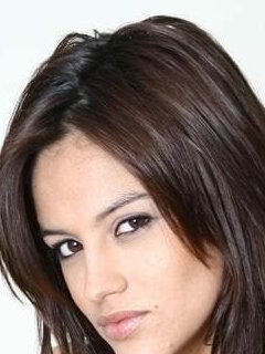 Жуана Алваренга