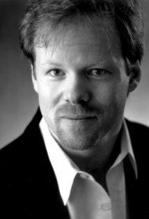Майкл Рутерфорд