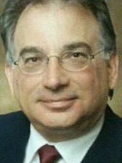 Майк Загарис