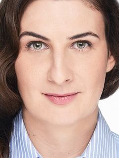 София Стефу