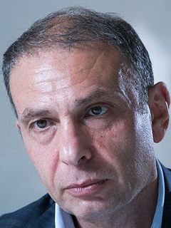 Александр Долгин