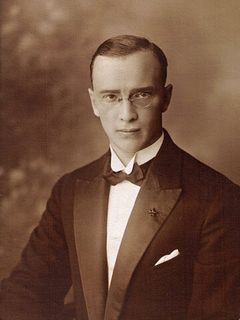 Виктор Смирнов