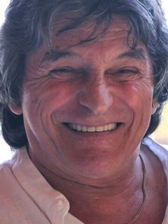 Робин Стюарт