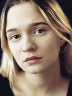 Мэнон Валентин