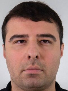 Петр Артамонов