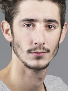 Энрик Окер