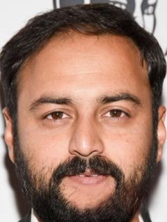 Амар Каушик