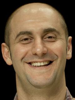 Эскин Сенол