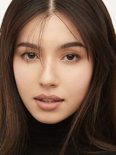 Амелия Хендерсон