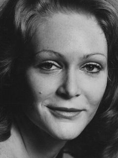 Дэрби Ллойд Рэйнс