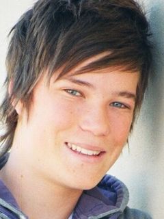 Джош Джиари