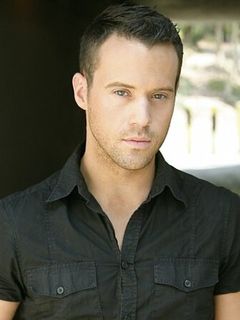 Майкл Е.Р. Уолкер