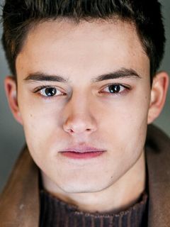 Доминик Новак