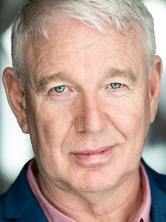 Саймон Дейвис