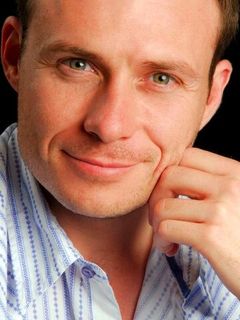 Марио Лория