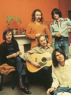Crosby Stills Nash & Young