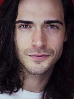 Тайлер Такетт