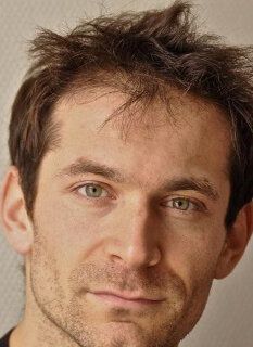 Арье Вортхальтер