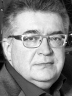 Евгений Умаров