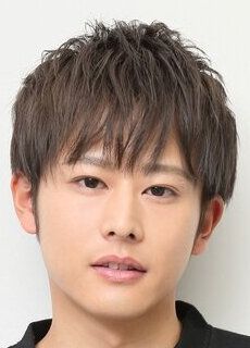 Такахиро Миякэ