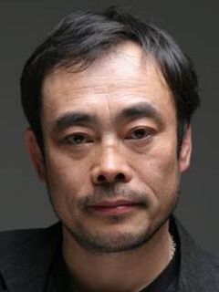 Кым Дон-хён