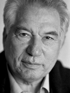 Чингиз Айтматов